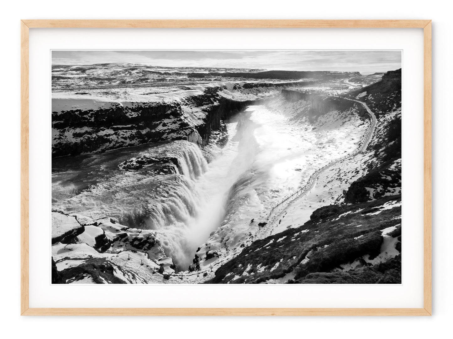 ICELAND WATERFALL