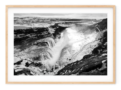ICELAND WATERFALL