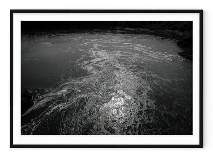 HIGH TIDE BAY