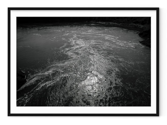 HIGH TIDE BAY