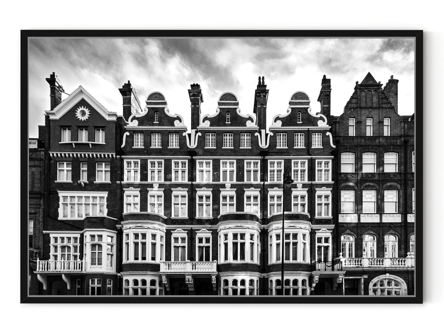 LONDON TOWNHOUSES